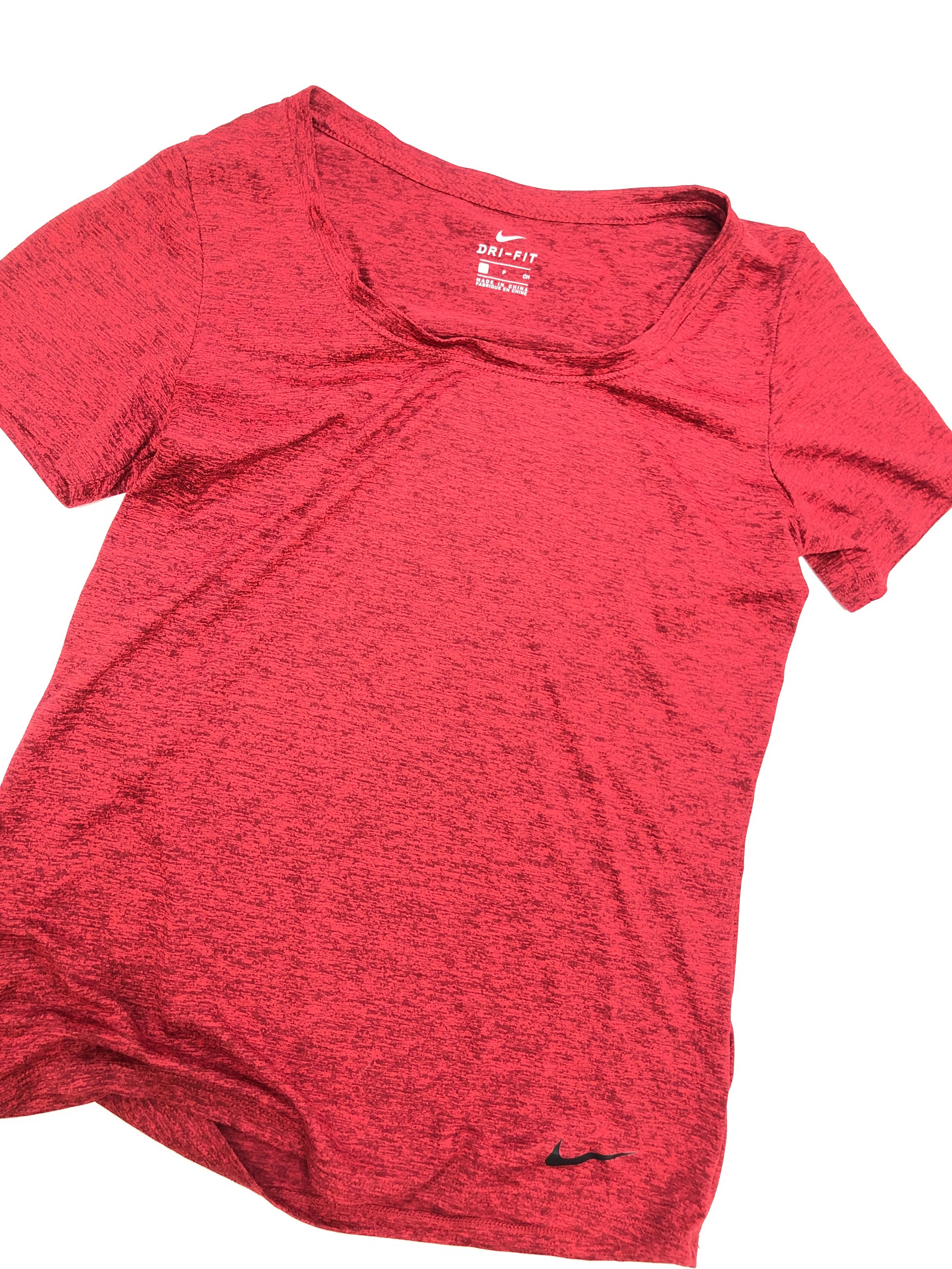 Nike Athletic Top Size Small